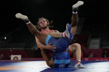 DATUNAŠVILI IPAK MOŽE DO MEDALJE: Za bronzu će se boriti sa snažnim Hrvatom!