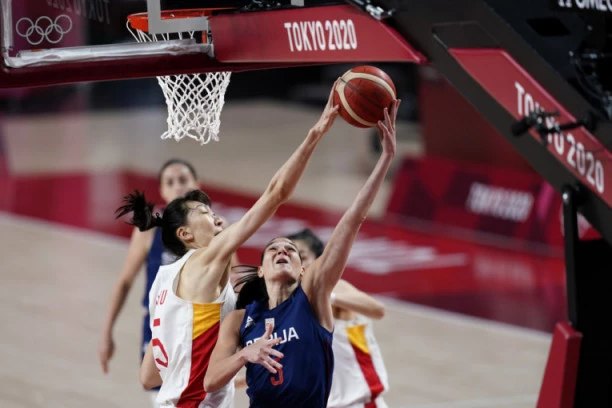 NAŠE LAVICE IDU KA MEDALJI: Košarkašice Srbije posle VELIKE borbe savladale Kinu i otišle u polufinale OI!
