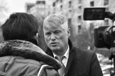 ONA JE PREDIVNA: Prijateljica Miroslava Lazanskog otkrila KO je bila žena koja mu je RODILA SINA!