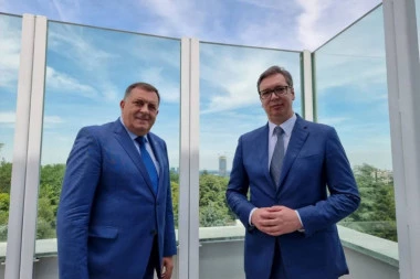 HRVATSKI PORTAL NAPAO VUČIĆA: Zlo dolazi iz Srbije, dok je on na vlasti ne možemo im ništa! (FOTO)