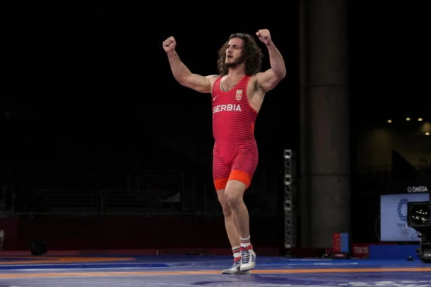 Pet medalja za Srbiju: Naši rvači osvojili zlatu i četiri bronze!