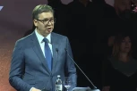 (FOTO/VIDEO) DAN SEĆANJA NA "OLUJU"! Vučić poručio: Mirno spavajte SOKOLOVI SRPSKI, budućnost vaše dece je NAŠ ZAVET!