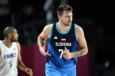 DONČIĆ POVUKAO NEOČEKIVAN POTEZ: Trese se Slovenija posle OVIH REČI!