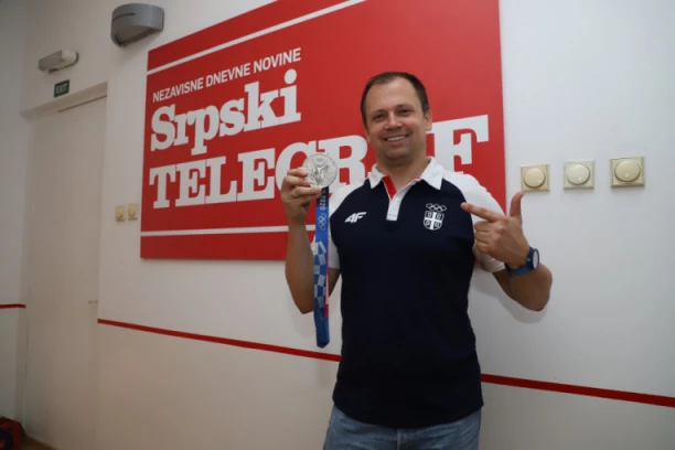 SVE ŠTO NISTE ZNALI O MIKECU: Život kao s filmskog platna! Od ljubavi iz El Salvadora do medalje u "gradu svetlosti"!