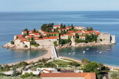 SVETI STEFAN NESTAJE! Situacija je dramatična