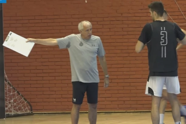 DA LI GA SE OBRADOVIĆ OLAKO ODREKAO? Ljubimac Grobara ima NOVI KLUB! (FOTO)