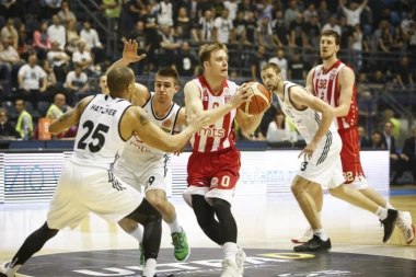 TRESE SE BEOGRAD: Sjajni plejmejker se VRAĆA na MESTO USPEHA?