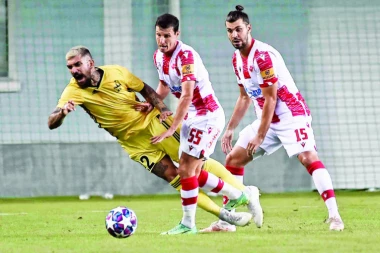 OTKRIVAMO PET GLAVNIH RAZLOGA ZA ZVEZDIN DEBAKL U LŠ: Škrta uprava, loša pojačanja i spor tim!