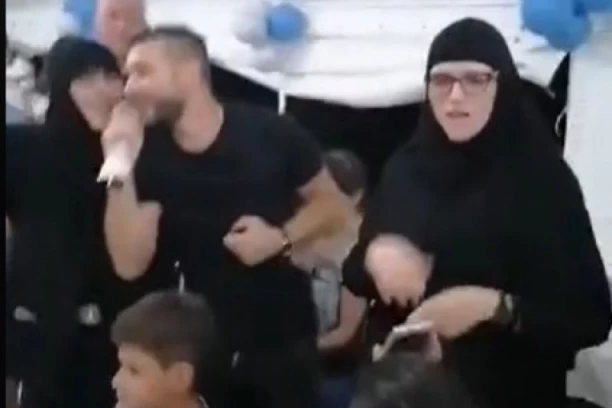 KOKTEL LJUBAVI I DVE MONAHINJE U PROVODU! Dok su se ludo zabavljale stigla je poruka iz manastira (VIDEO)