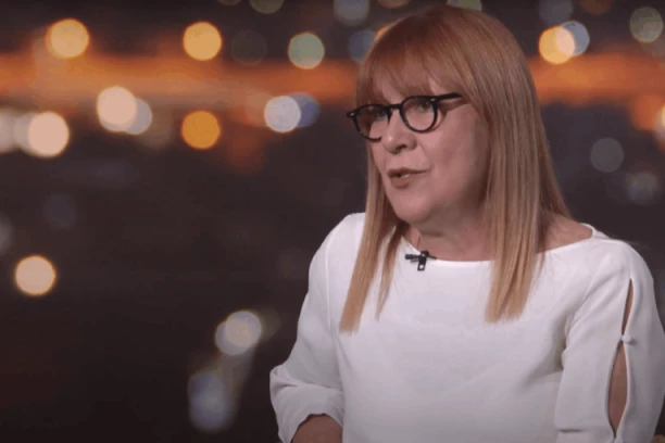 NAŠA GLUMICA SE UDALA ZA MOĆNIKA IZ POLITIKE: Rodila je dvoje dece, a jedva je uspela da PREŽIVI pakao koji je zadesio!