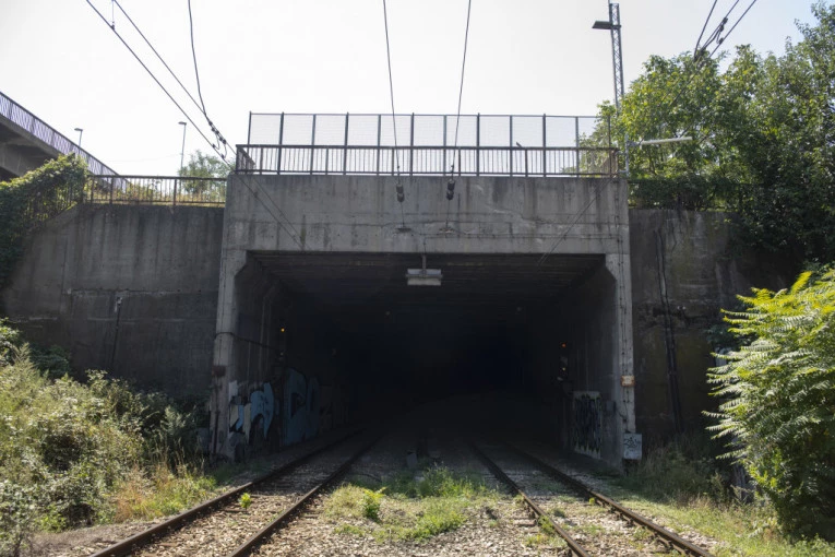 ISPOVEST POLICAJACA KOJI SU SPASLI ŽIVOT DEVOJCI: Mrtva devojka pred nama je otvorila oči