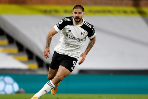 CELA ENGLESKA PRIČA O SRBINU: Mitrović je UDARNA vest na OSTRVU!