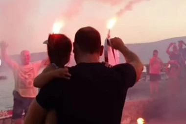 DOČEK KAKAV DOLIKUJE ŠAMPIONU: Pogledajte šta su sugrađini priredili Dušanu Mandiću (VIDEO)