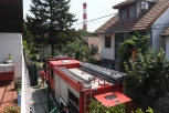 POŽAR NA ZVEZDARI! Vatrogasci u stanu pronašli stariju gospođu, čeka se Hitna pomoć