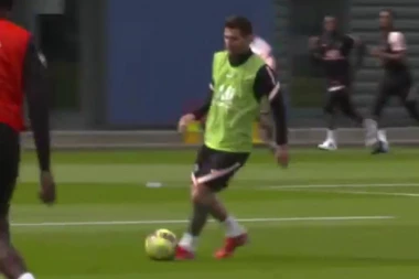 ONO KAD TE MESI "POŠALJE PO BUREK": Pogledajte MAGIJU Lea, Nejmara i Mbapea na treningu (VIDEO)