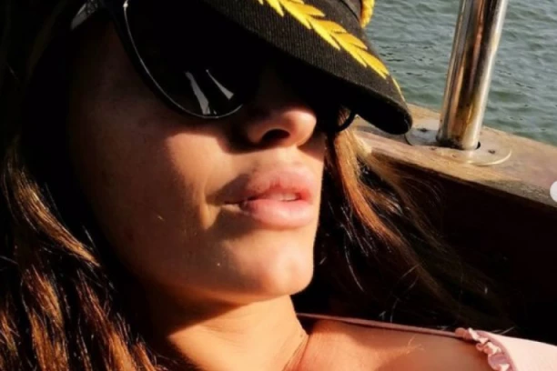 SKINULA SE ZVEZDA SERIJE "ISTINE I LAŽI"! Znate je kao ZAVODLJIVU PLAVUŠU, a sada izgleda kao BOMBA! (FOTO)