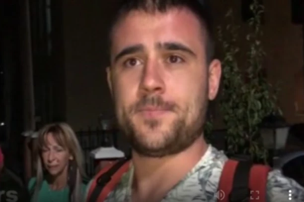 DVOJICA SRBA EVAKUISANA IZ AVGANISTANA STIGLI U SRBIJU! Ubijaju se po ceo dan, dali su nam oružje da se čuvamo!