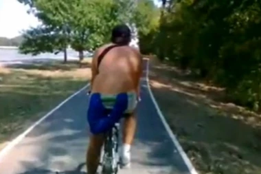 INCIDENT NA ADI: Zbog TikToka zaleteo se biciklom na devojku, snimak zgrozio Srbiju (VIDEO)