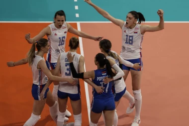 SUROVA DOMINACIJA SRPKINJA: Šampionke Evrope melju sve pred sobom, težak debakl Francuskinja!