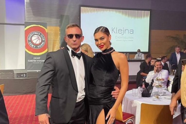 MINA VRBAŠKI SE IZBLAMIRALA ZA MEDALJU: Prvo se uslikala sa lažmim "BONDOM", A ONDA BRILJIRALA ENGLESKIM JEZIKOM! (FOTO)