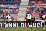 LUDNICA U SERIJI A: Bolonja preživela posle dva CRVENA KARTONA, neslavan start Juventusa - Ronaldu poništen gol u finišu!