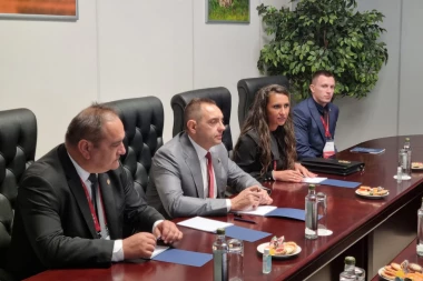 VULIN SE SASTAO SA ŠUGAJEVIM: Nastavak saradnje Srbije i Rusije u oblasti bezbednosti! (FOTO)