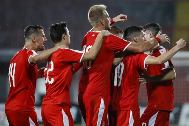 ORLIĆI PRESLIŠALI KOMŠIJE: Mladi fudbaleri Srbije pregazili Bosnu!