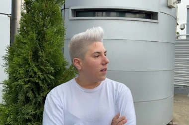 PRED SAM POČETAK ZADRUGE 5, MATORA UHVAĆENA DA RADI OVO: Da li je ovo neko očekivao od kontroverzne zadrugarke? (FOTO)