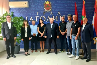 OVO NIJE NIŠTA NOVO ZA JAGODINCE: Palma vodi 1.000 poljoprivrednika iz 35 gradova u Grčku