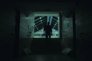 Magla bend na testu ljubavi! Nova pesma: Da li bi me volela? (VIDEO)