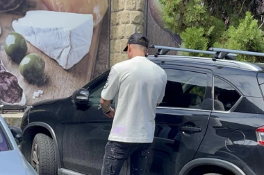 PAPARACO! Uhvatili smo Mateju Matijevića kako se pravda devojci pred ulazak u Zadrugu 5!