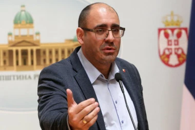 "Aleksiću uhvaćen si u laži pa bi sad da okreneš ploču": Đukanović oštro odreagovao na izjave potpredsednika Narodne stranke