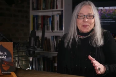 HADŽIHAFIZBEGOVIĆA DEMOLIRALA KOMŠINICA IZ DETINJSTVA: Emir je IZMISLIO 50 UBIJENIH članova porodice, MRZI Srbe iako su ga ODGAJALI!