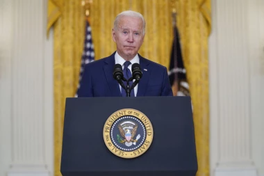 IMATE MOJU ZAHVALNOST: Džo Bajden pisao Milu Đukanoviću i Zdravku Krivokapiću!