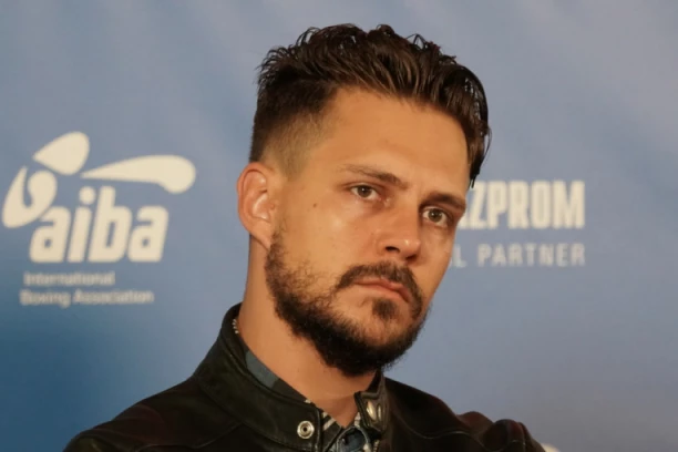 ONO ŠTO JE TIHO I NENAMETLJIVO, VREDNO JE I POSTOJANO: Miloš Biković uputio poslednji pozdrav Nenadu Nenadoviću! (FOTO)