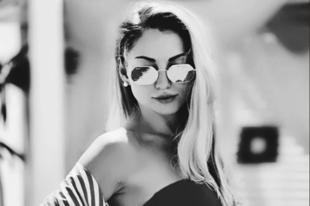 STARLETA UMRLA NA OPERACIONOM STOLU! Platila je za rekonstrukciju nosa 4.700 evra, ali joj je ANESTEZIJA DOŠLA GLAVE!