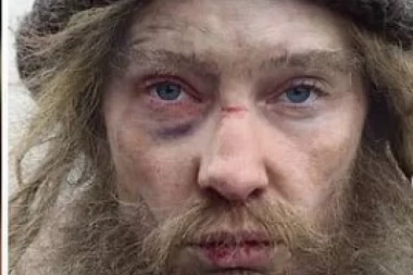 OD BOGATAŠICE DO PROSJAKA: Prelepa plavuša PRLJAVA I PREBIJENA, prepoznajete li je?! (FOTO)