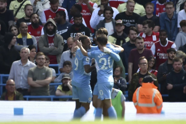 TOBDŽIJE POSRAMLJENE I PONIŽENE: Mančester siti TORPEDOVAO Arsenal i ZAKUCAO ga za dno Premijer lige!