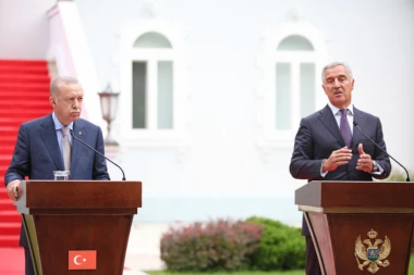 ĐUKANOVIĆ NAKON SUSRETA SA ERDOGANOM: Odnosi Crne Gore i Turske su prožeti ISTORIJSKIM i kulturološkim nitima!