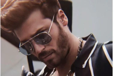 OPŠTA POMAMA U CENTRU BEOGRADA ZA TURSKIM GLUMCEM! Stampedo u KNEZ MIHAILOVOJ zbog ovog ŠMEKERA! (VIDEO)