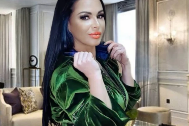 ŠTA JE S MOZGOM: Na dan Oluje pevala USTAŠAMA! Tina, kako imaš petlju, kako imaš herca?!