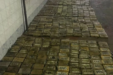 U HLADNJAČI SAKRIVENO 1,5 TONA KOKAINA: Ko je Budo BANANA koji je sa ćerkom pao zbog šverca droge