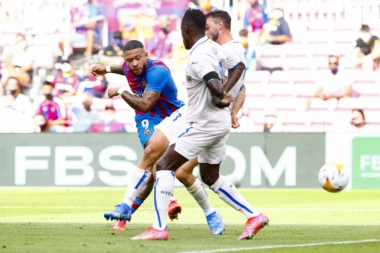 SRBI NA NULI: Depaj doneo trijumf Barseloni protiv Hetafea