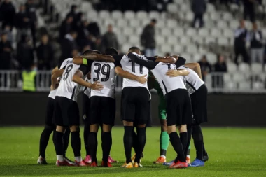 PARTIZAN SE OGLASIO: Crno-beli dobijaju VELIKO POJAČANJE pred Večiti derbi!