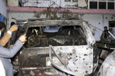 AMERIKANCI UBILI TROJE DECE U OSVETNIČKOM NAPADU  U AVGANISTANU!