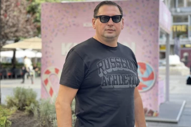 POVREĐEN TAKI MARINKOVIĆ: Majin otac imao NEZGODU, ruka mu cela u ZAVOJIMA! (FOTO)