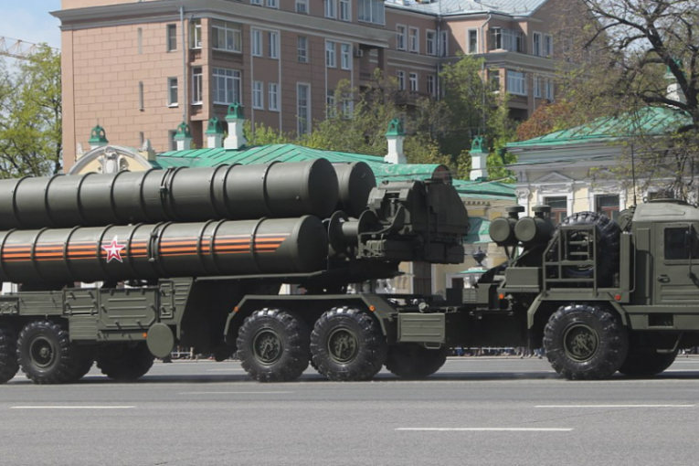 RADILA PVO: Rusi oborili balističke rakete iznad Krima!