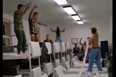 RADO SRBIN IDE U VOJNIKE! Luda žurka u kasarni podelila javnost (VIDEO)