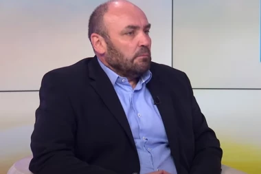 MINIJATURA PANOVIĆA NA TAJKUNSKOJ TELEVIZIJI: Sada je svima sve jasno, đilasovci mogu samo da gutaju knedle! (VIDEO)