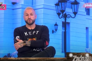 BOLNA ISPOVEST NENADA ALEKSIĆA!  Reper progovorio o porodici i detinjstvu: Pustite me da budem dete koje NISAM MOGAO BITI KAO MALII!